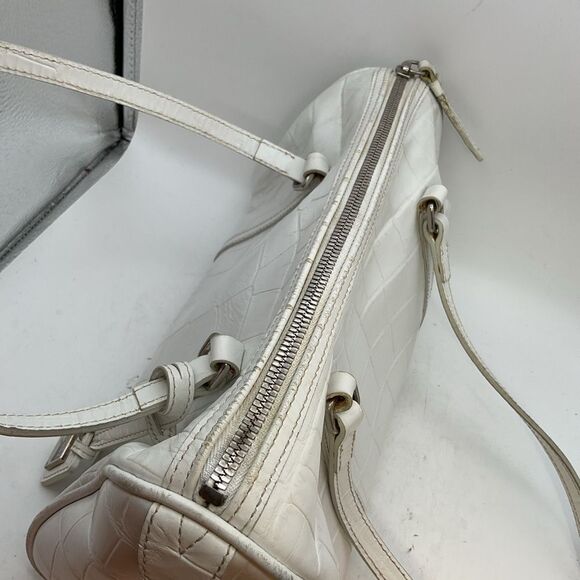 Dooney & Bourke Crocodile Bayou barrel Shoulder Bag Vtg Patent Leather White - Picture 4 of 16